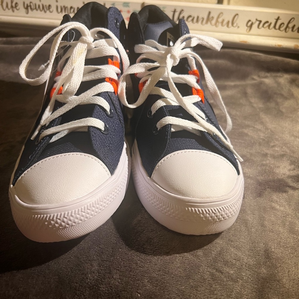 Converse High Tops - image 5